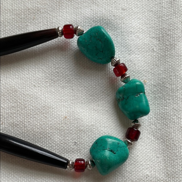 Turquoise and Red Beaded Necklace - Picture 6 of 10